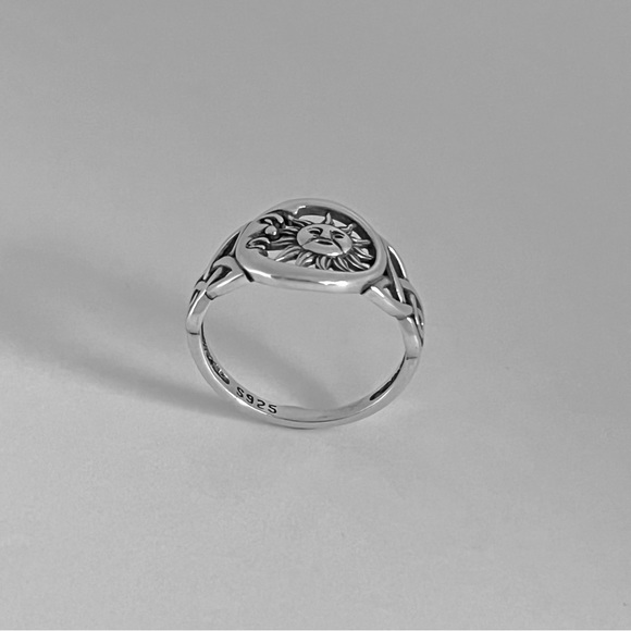 Sterling silver Celtic sun and moon ring, sun ring, moon ring, celtic ring - Picture 10 of 11